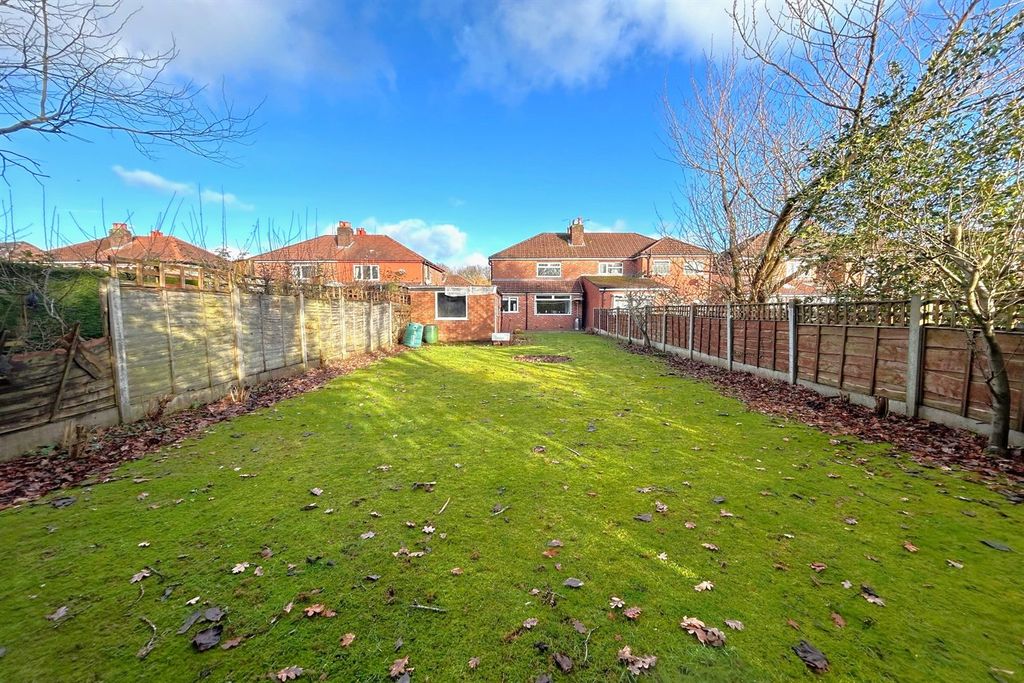 Property photo 3 of 17 Plot