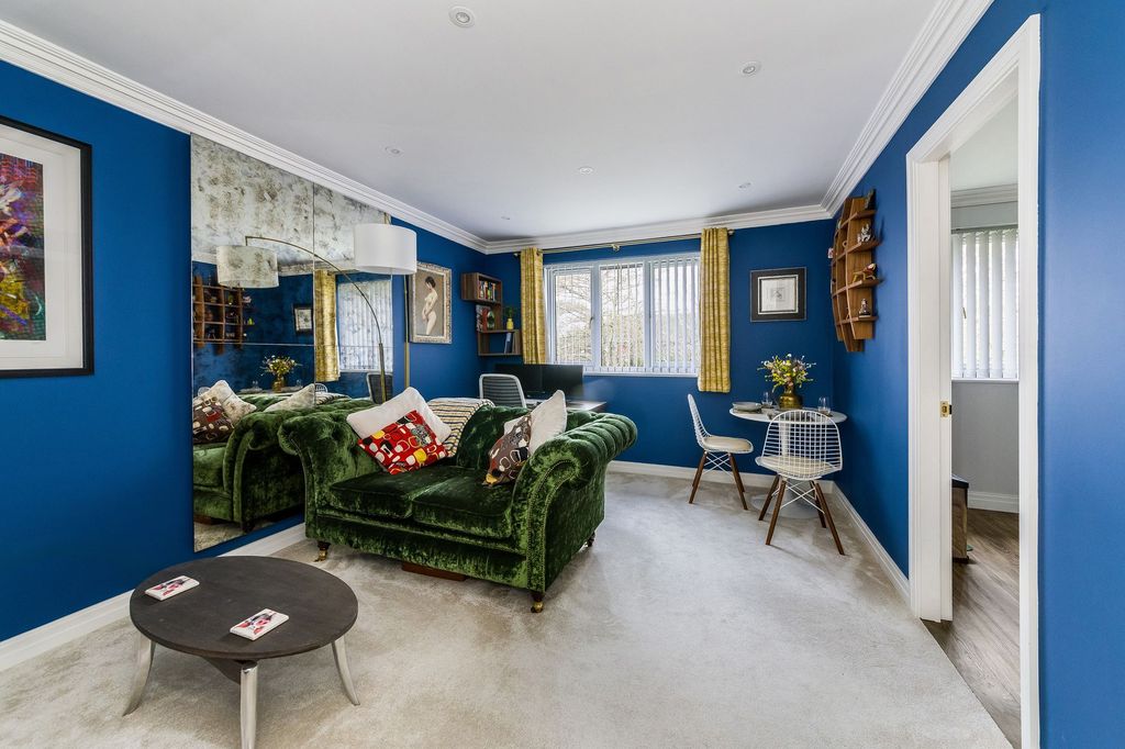 Property photo 2 of 13