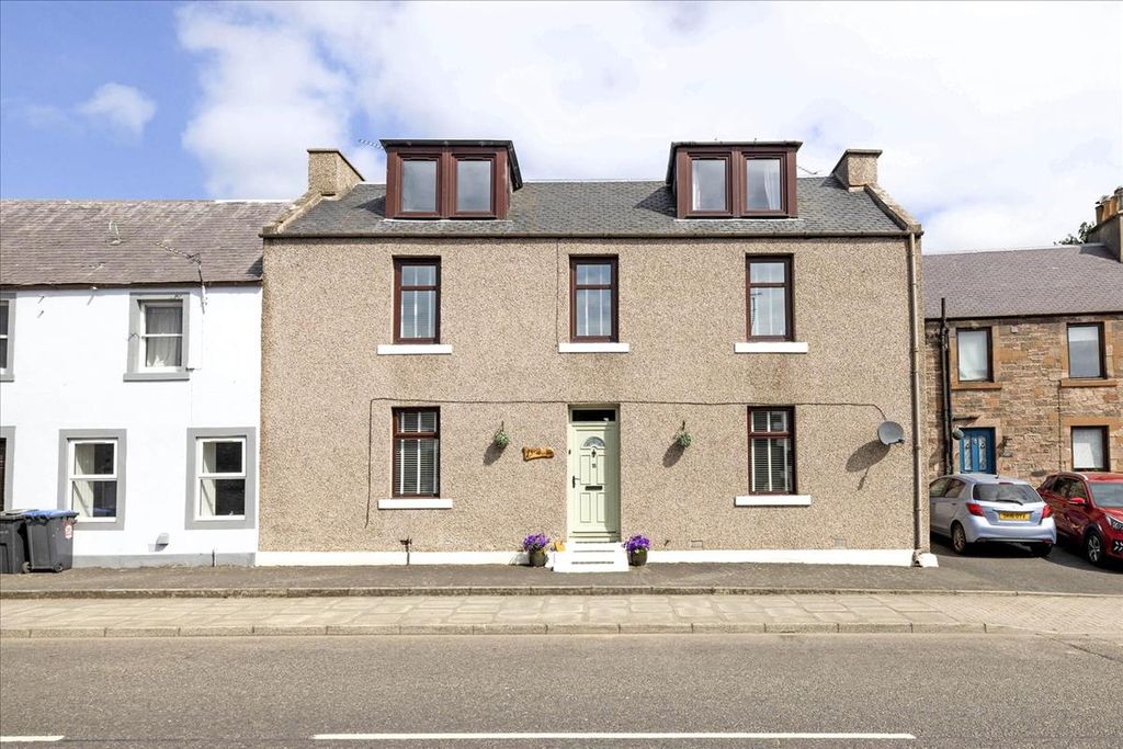 Property photo 1 of 30
