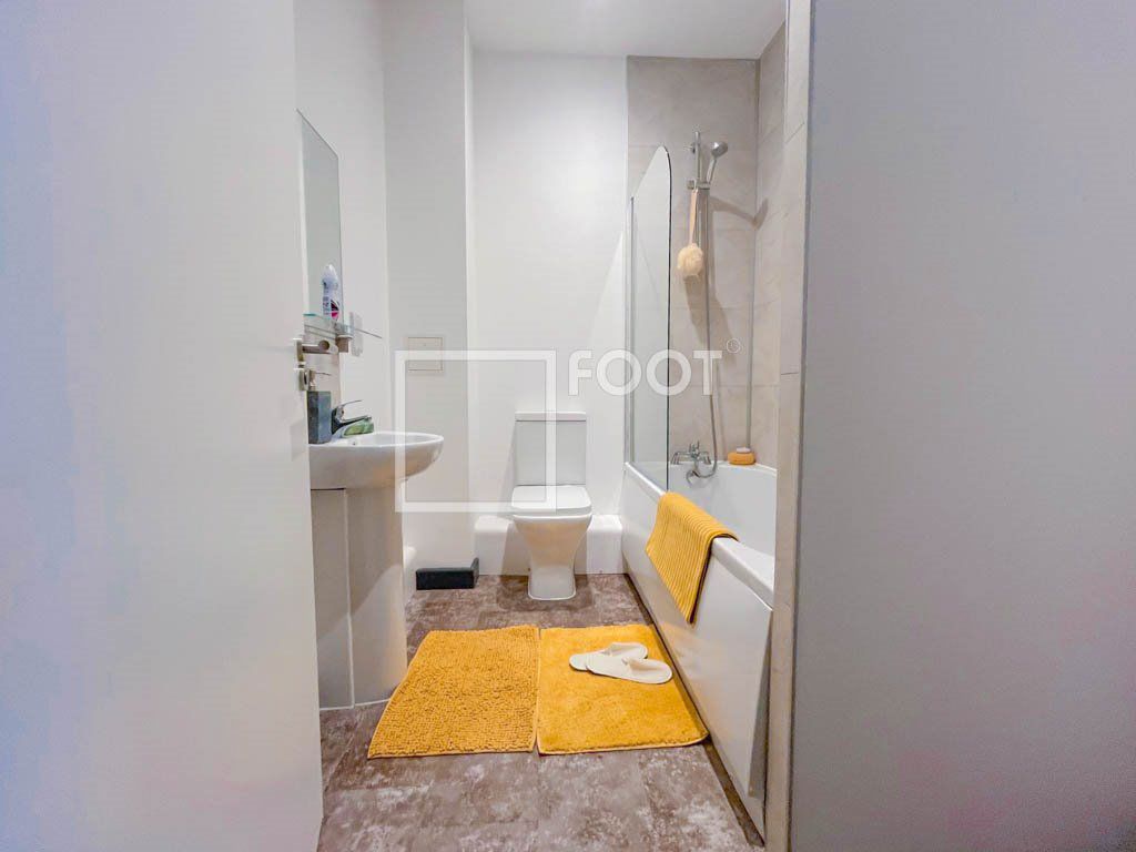 Property photo 3 of 41