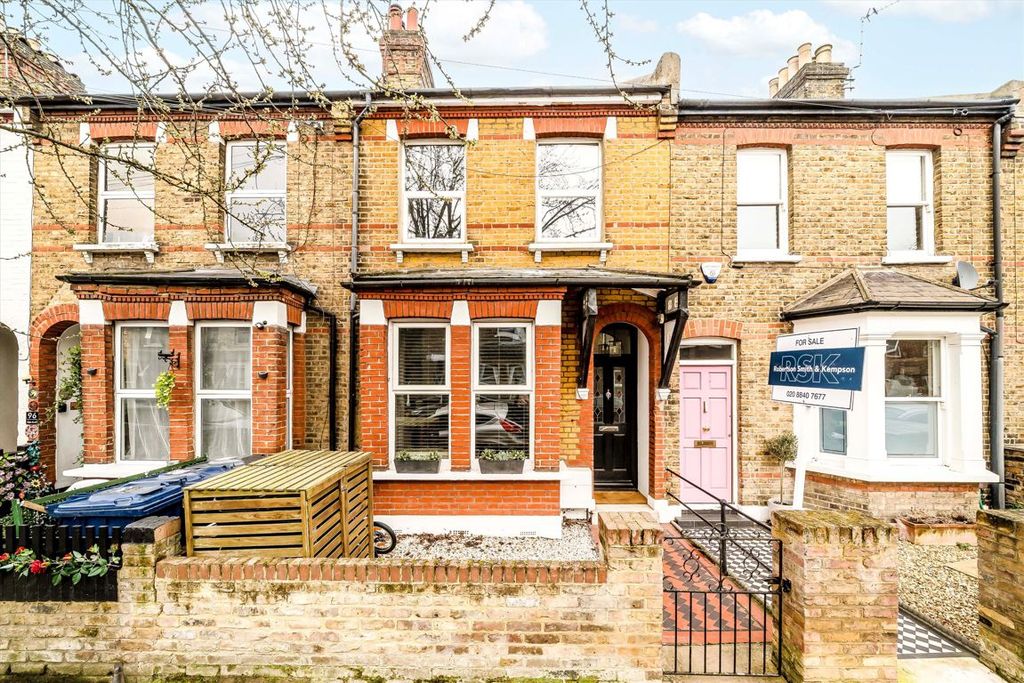 Property photo 1 of 9