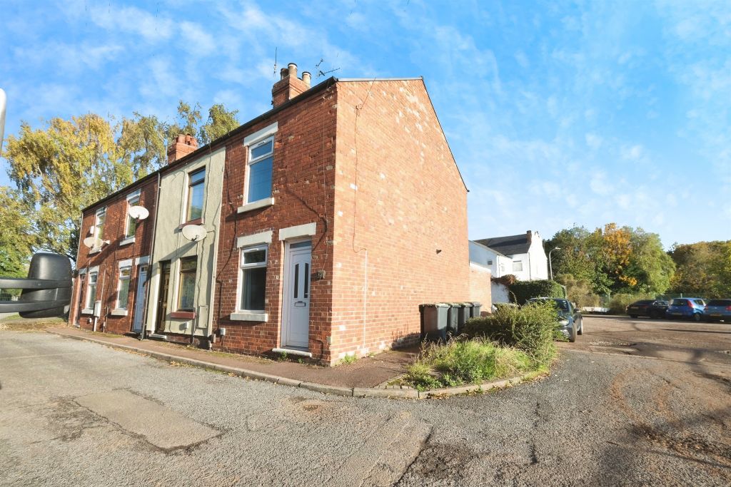 Property photo 2 of 15