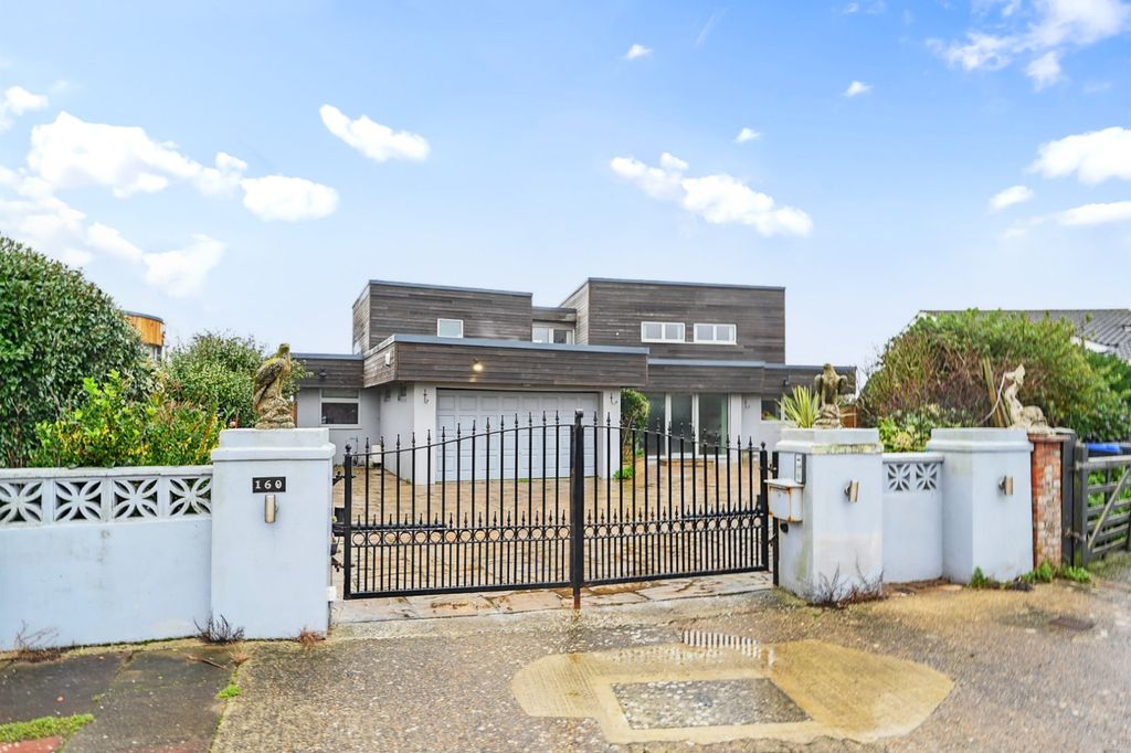 Property photo 1 of 57 Picture No. 69