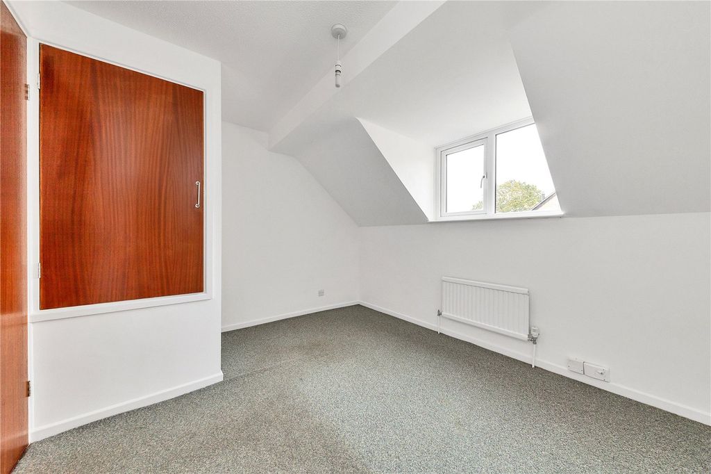 Property photo 3 of 7 Picture No. 04