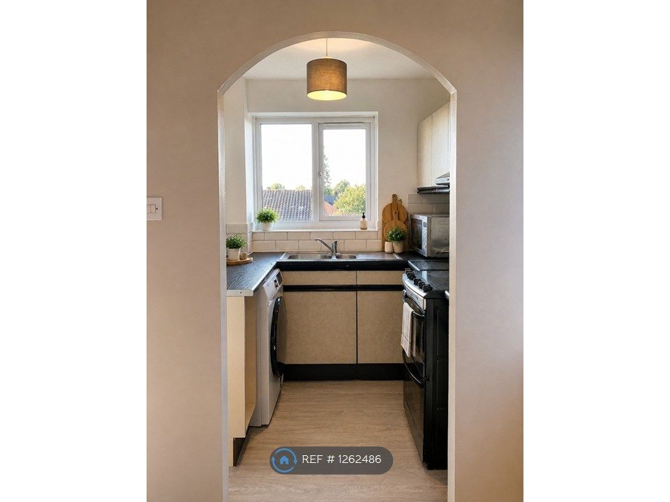 Property photo 3 of 3