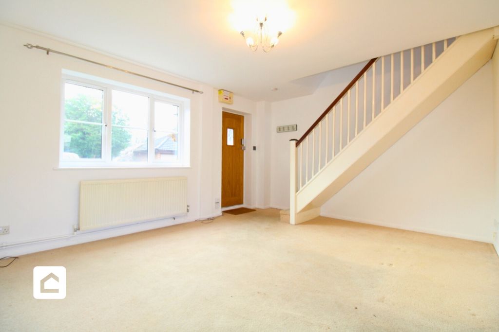 Property photo 3 of 13 3