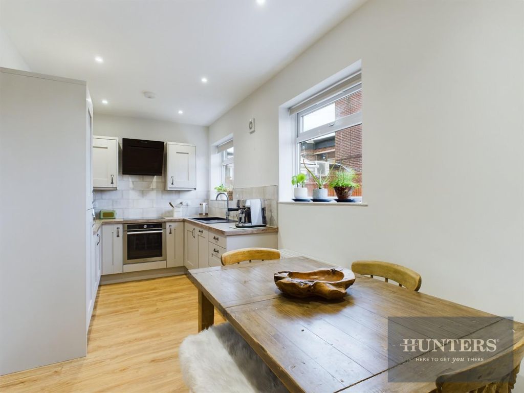 Property photo 2 of 13 Kitchen