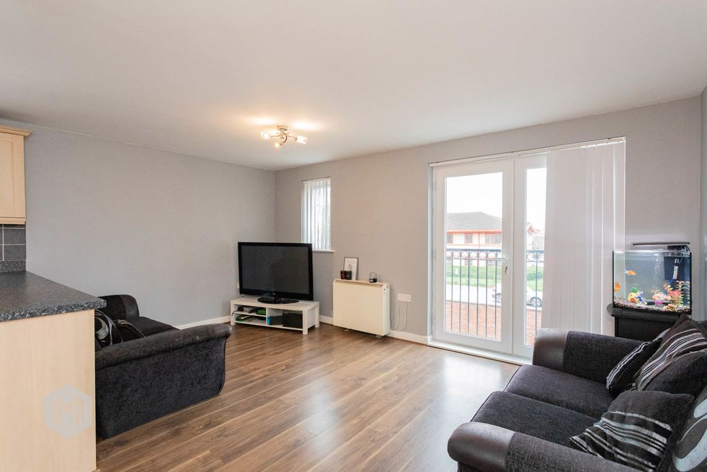 Property photo 2 of 27 Photograph