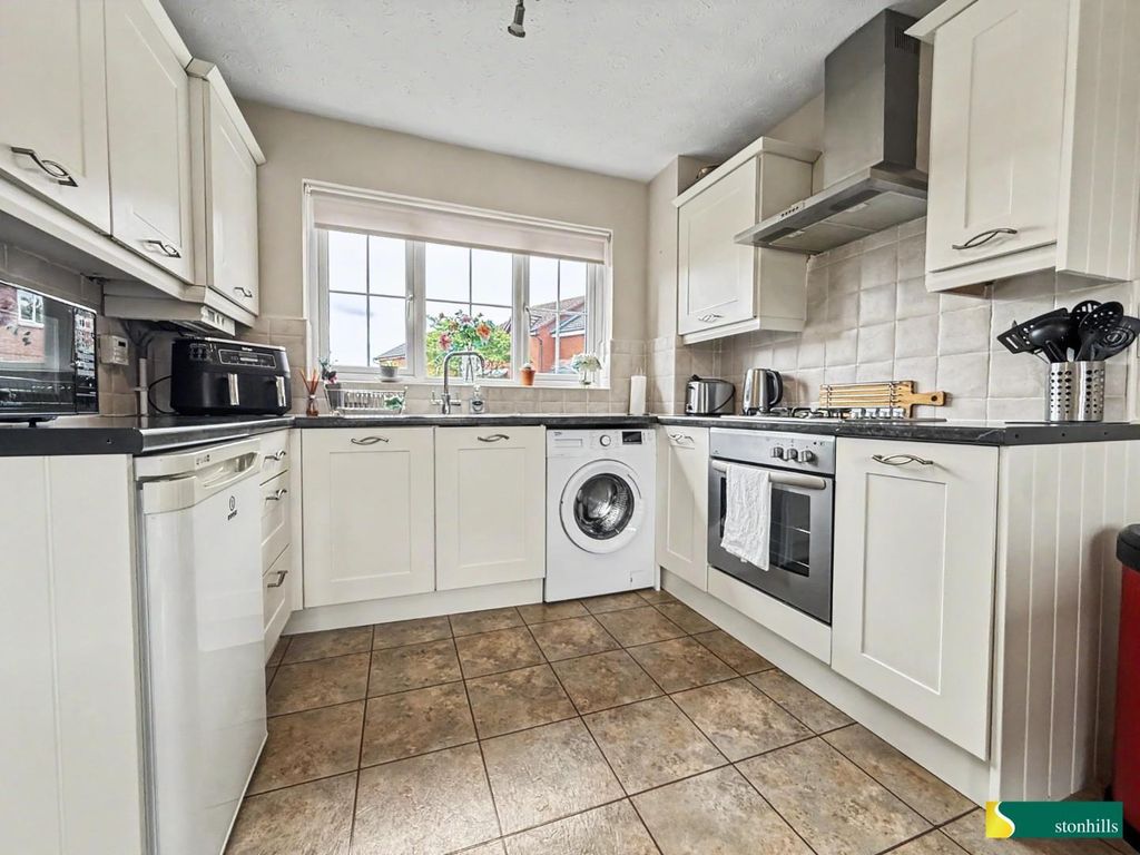 Property photo 2 of 11 2 (7).Jpg