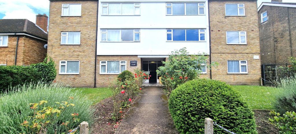 Property photo 1 of 12