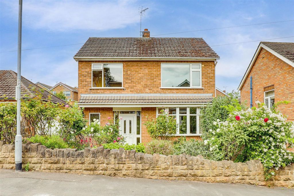 Property photo 1 of 21