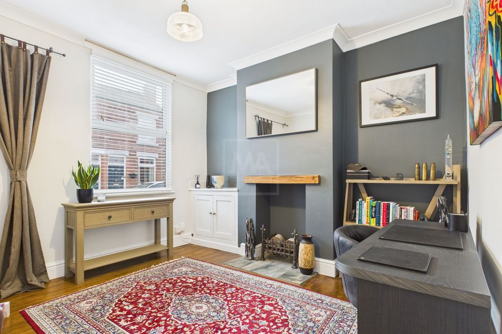 Property photo 3 of 14 Reception Room