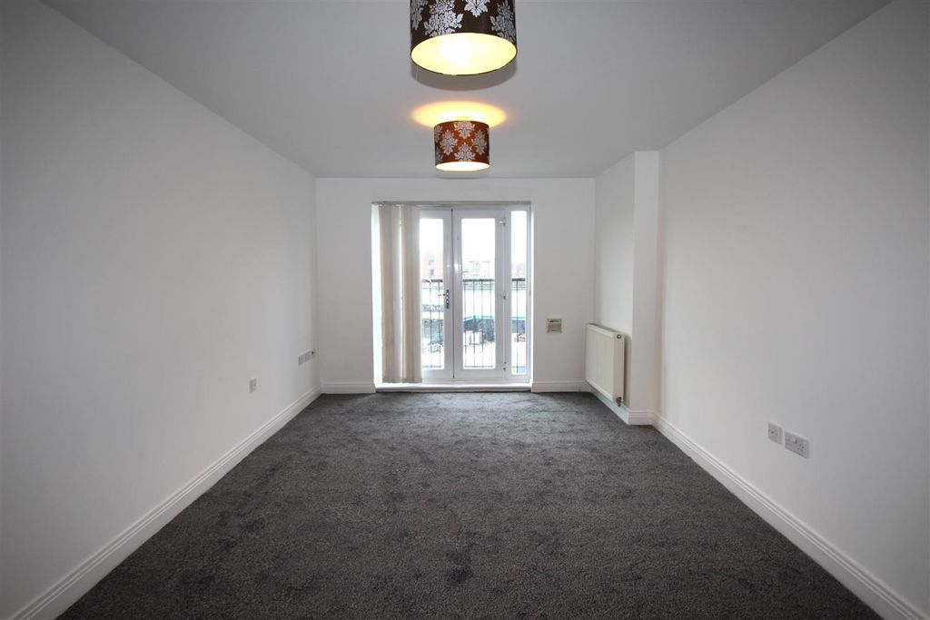 Property photo 2 of 7 Rec 1.Jpg