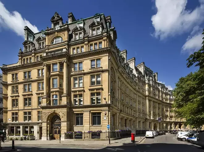 Property photo 1 of 8