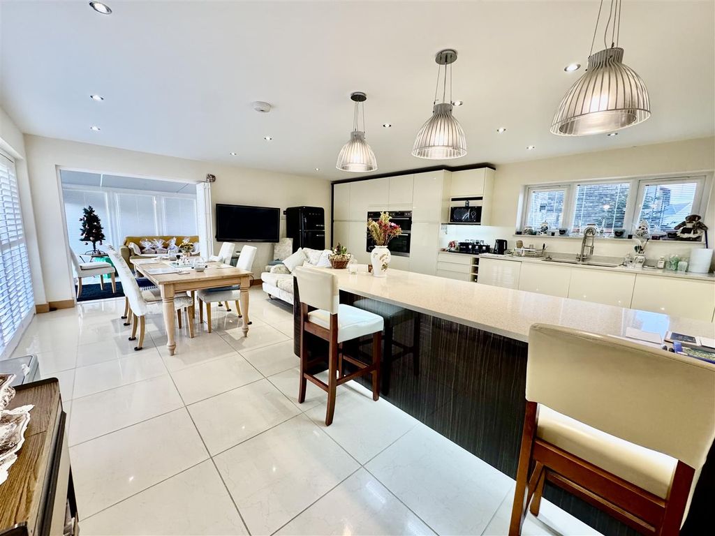 Property photo 3 of 33 Img_3610.Jpeg