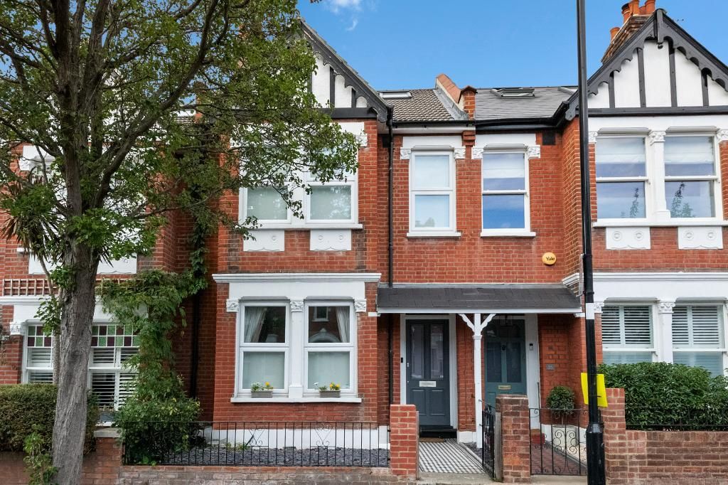 Property photo 1 of 17