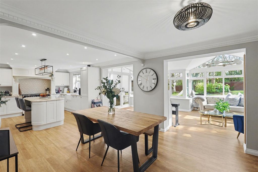 Property photo 2 of 33 Img_3709.Jpg