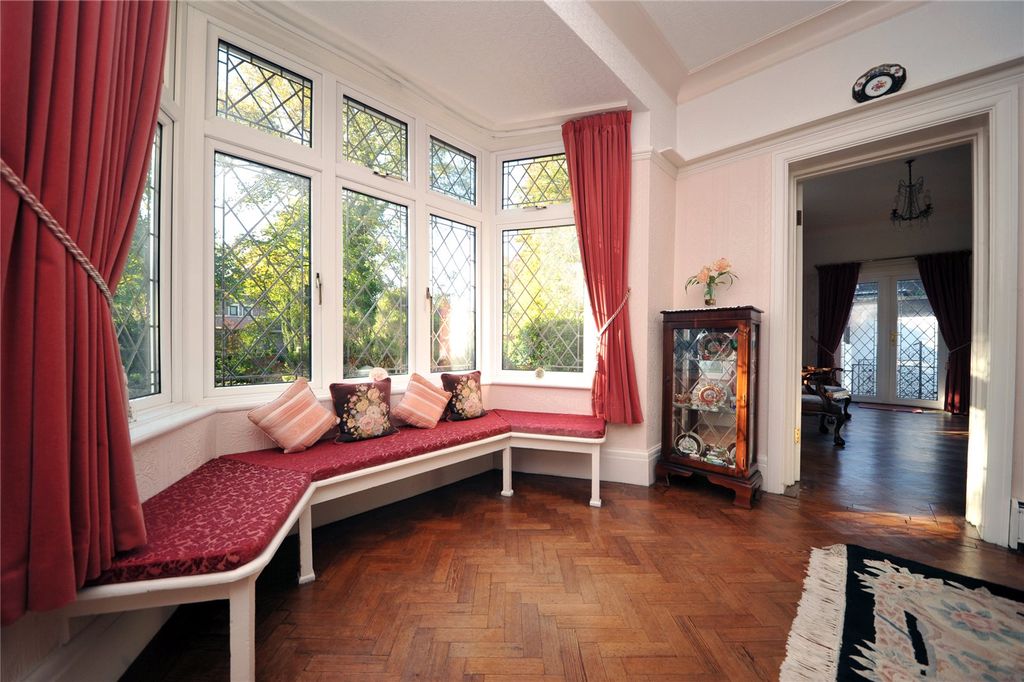 Property photo 3 of 34 Picture No. 39