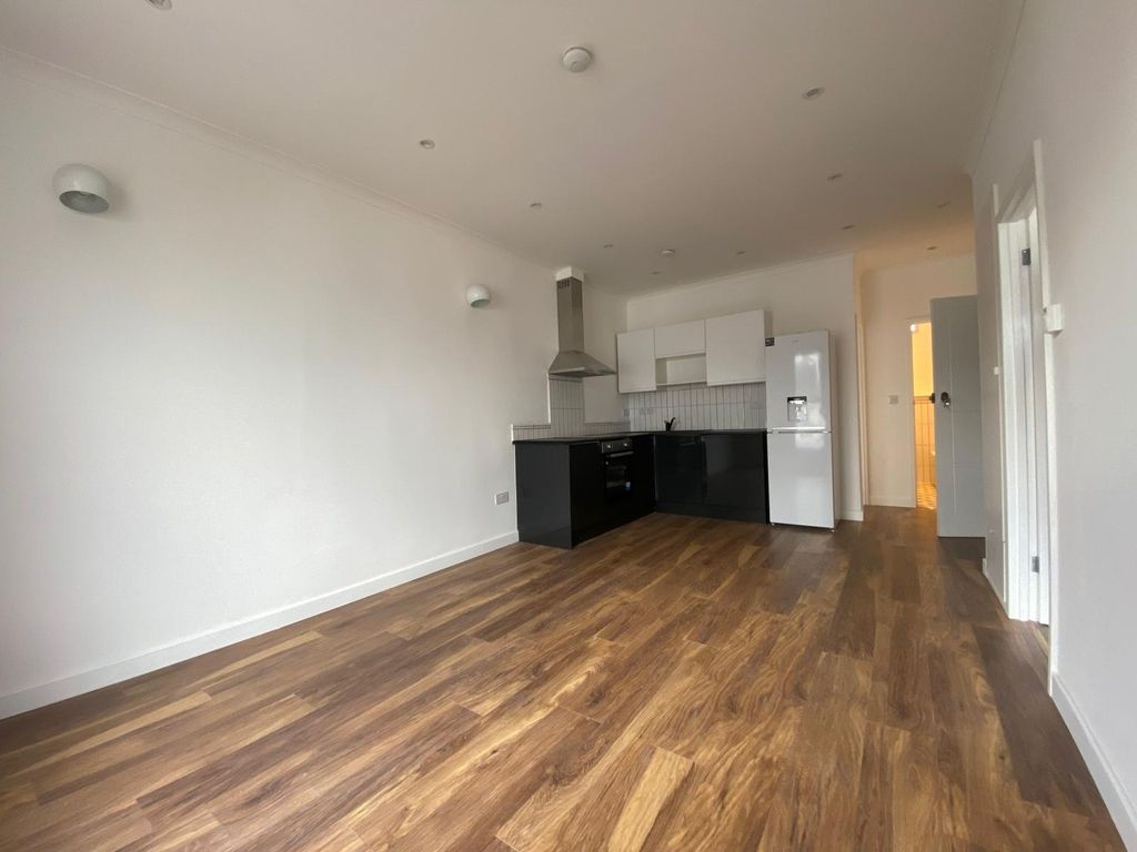 Property photo 2 of 13 Photo 2