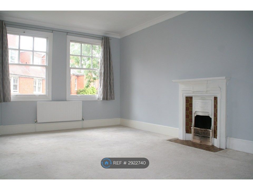 Property photo 1 of 9 Sitting Room