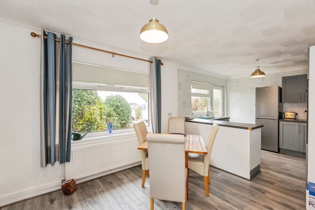 Property photo 2 of 27 Photo