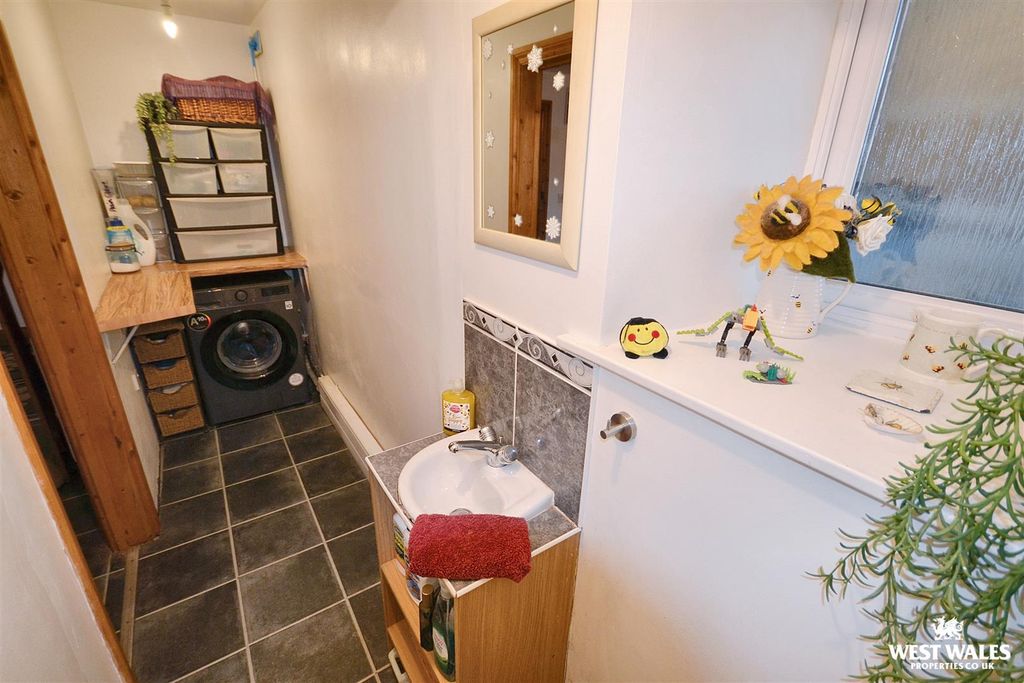Additional image 26 of 6 bed detached bungalow for saleKings Park, Templeton, Narberth SA67