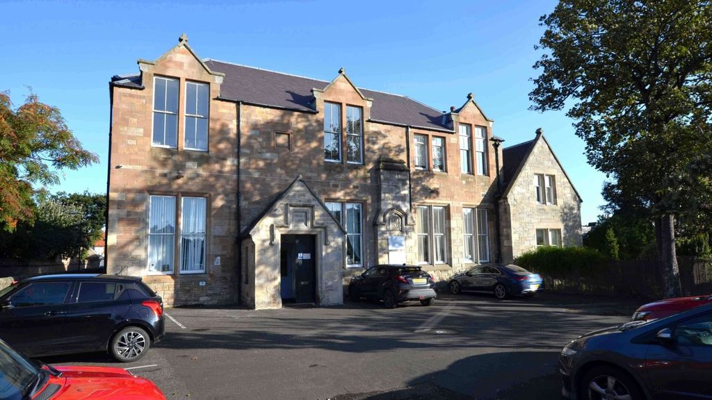 Property photo 1 of 9