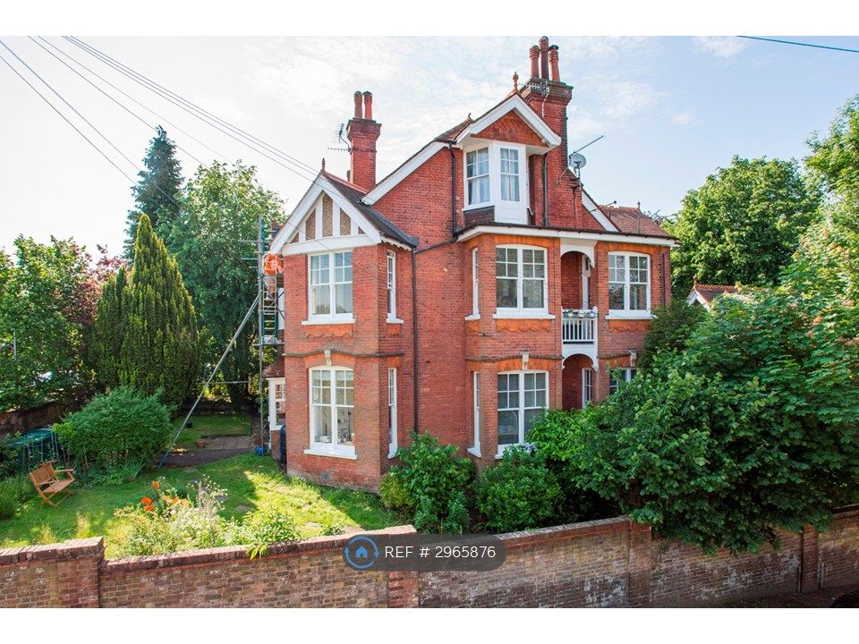 Property photo 1 of 23