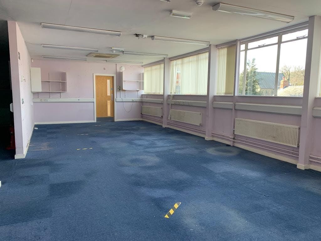 Property photo 2 of 7 Photo 2