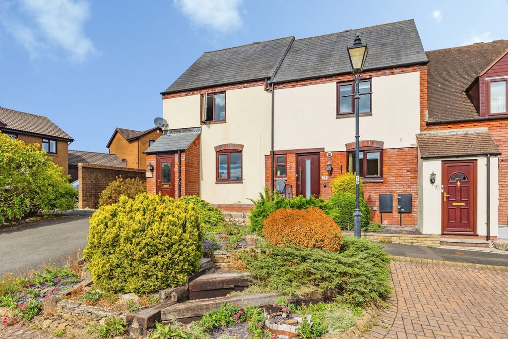 Property photo 1 of 15 Pbox-Img.Jpg