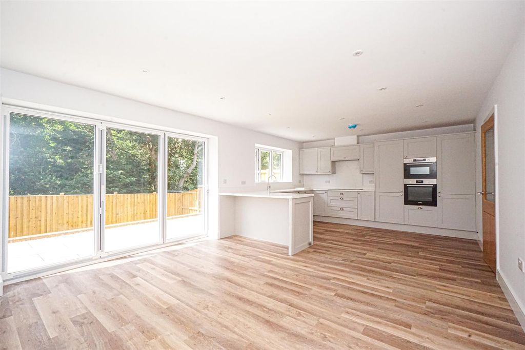 Property photo 2 of 30 Dsc02843_Alto.Jpg