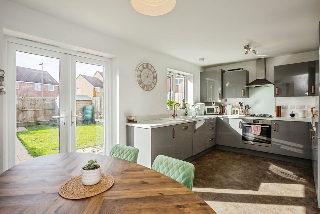 Property photo 3 of 25 Img_7218