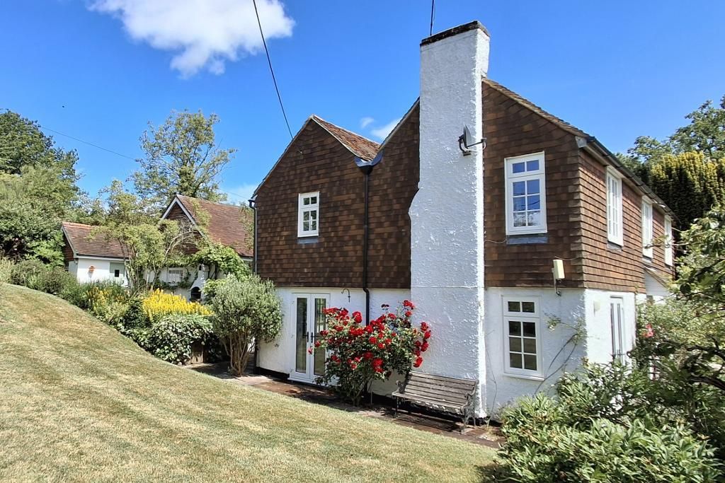 Property photo 2 of 13