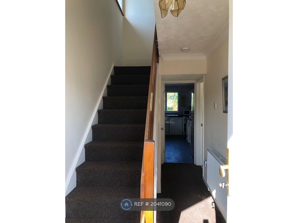 Property photo 2 of 24 Hallway