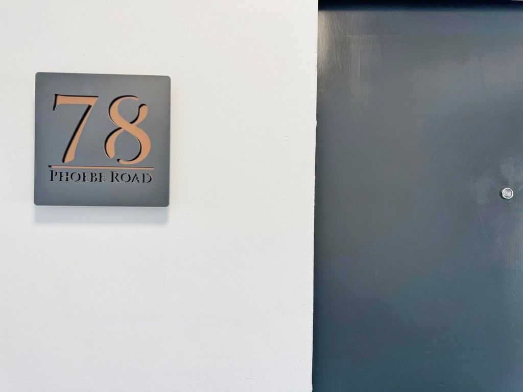 Property photo 2 of 14 3989703