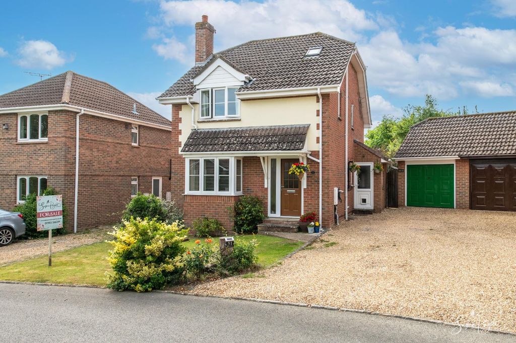 Property photo 1 of 35 Welcome To 51 Green Lane