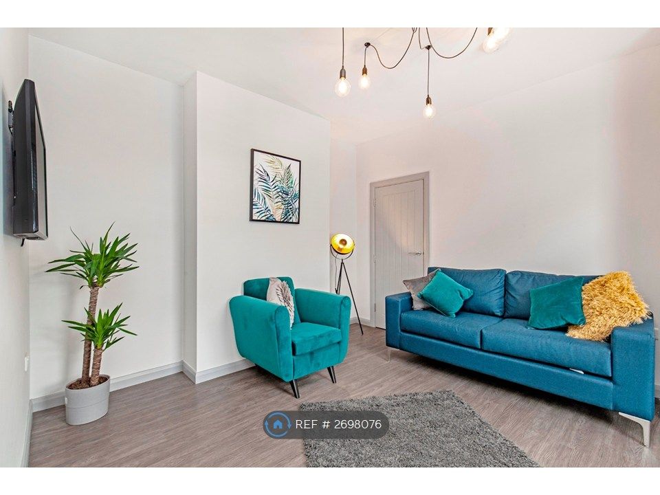 Property photo 3 of 9