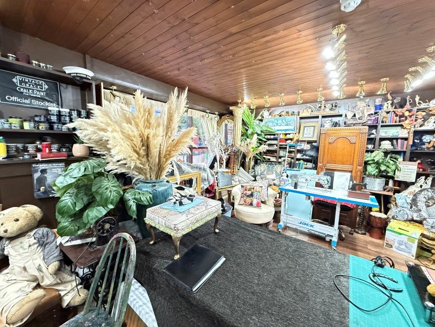 Property photo 2 of 13