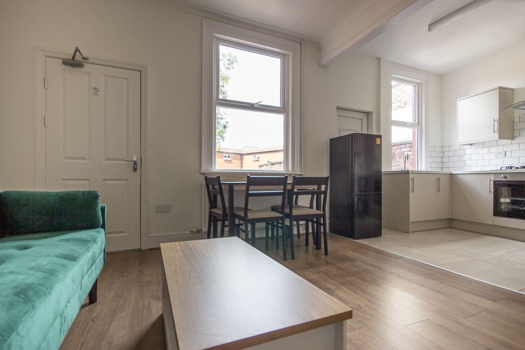 Property photo 2 of 15 2
