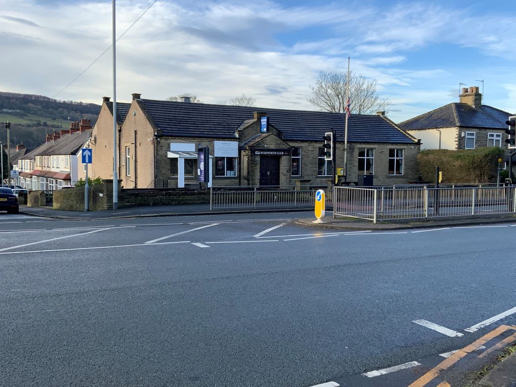 Property photo 1 of 6