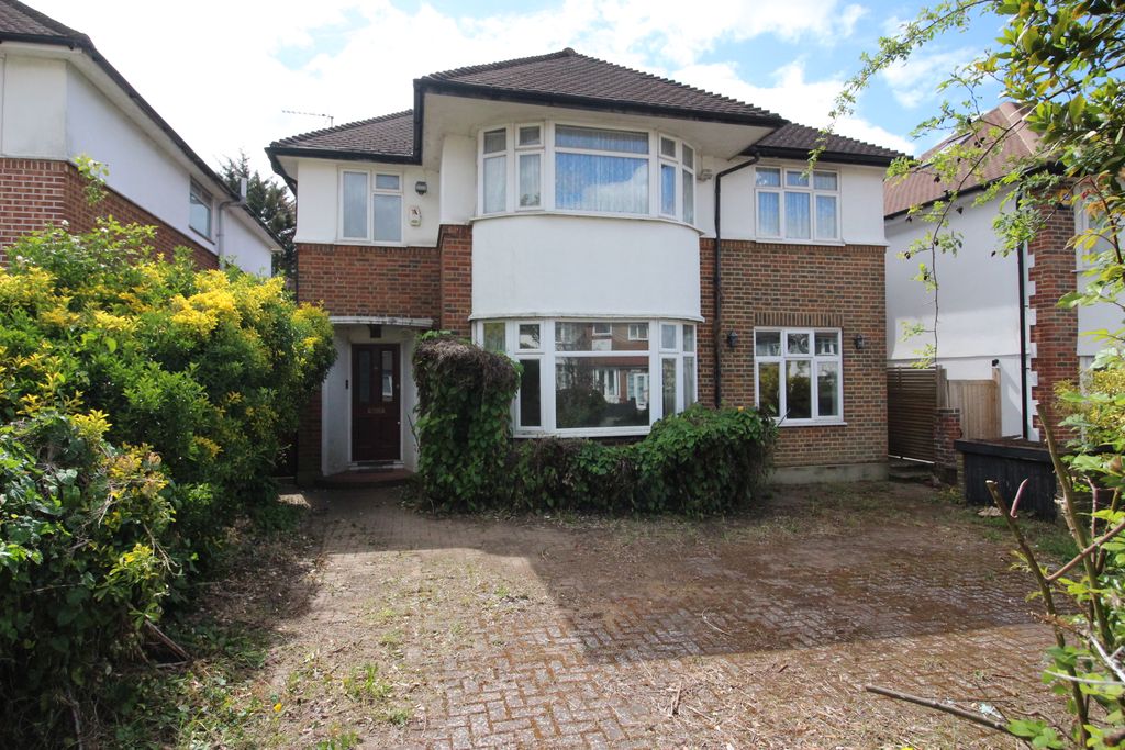 Property photo 1 of 15