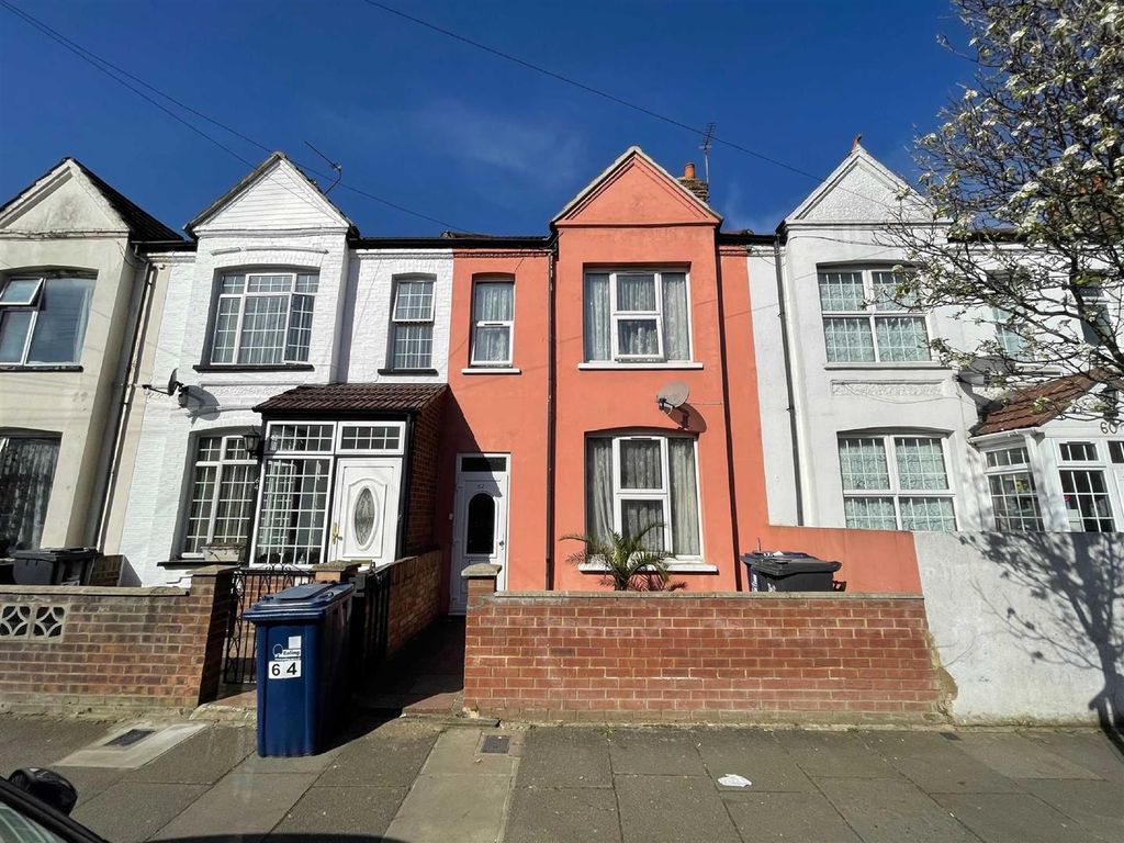 Property photo 1 of 8