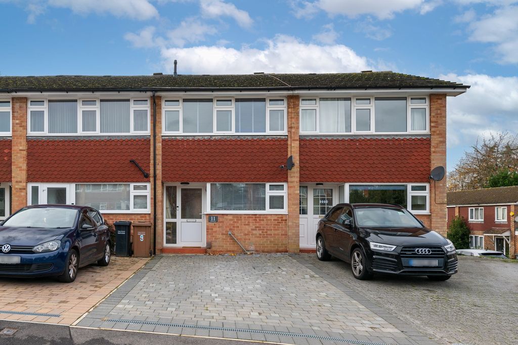 Property photo 1 of 19