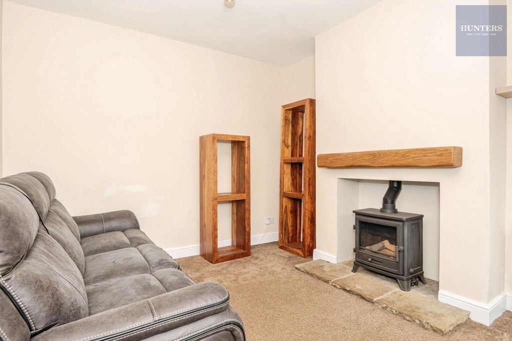 Property photo 2 of 26 Living Room