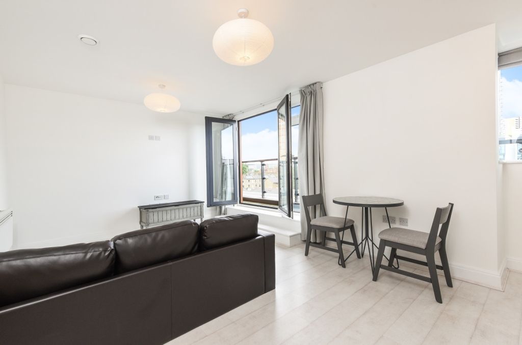 Property photo 3 of 8 207424 (1)c