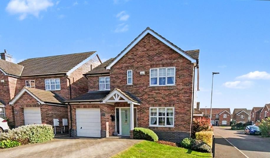 Property photo 1 of 28 Front