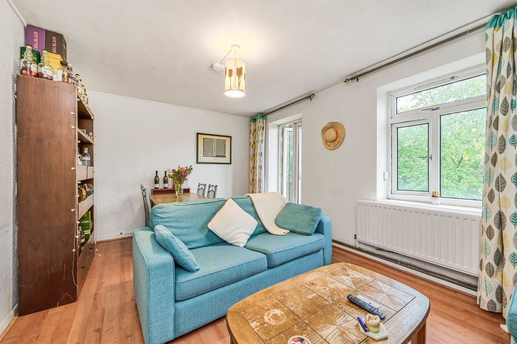 Property photo 1 of 10 Picture No. 29