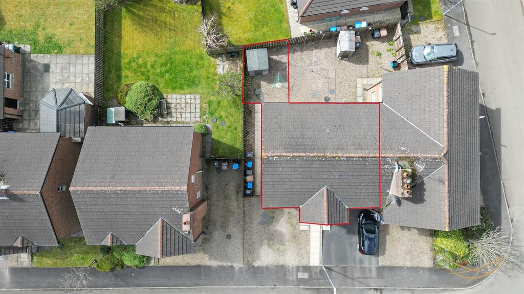 Property photo 3 of 22 Dhp-11.Jpg