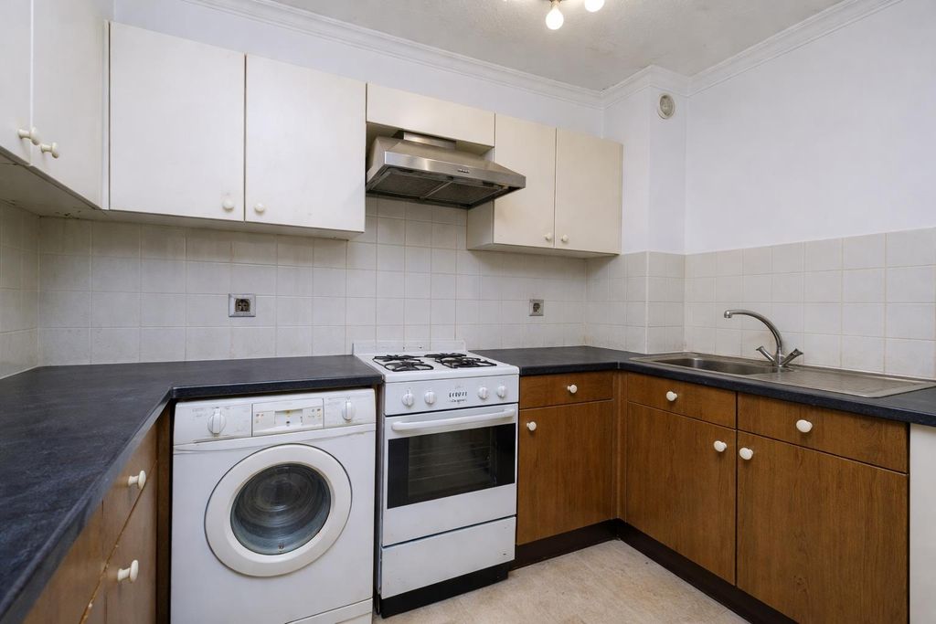 Property photo 2 of 4 A (1).Png