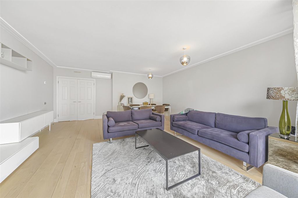 Property photo 3 of 16 Dsc_2180.Jpg